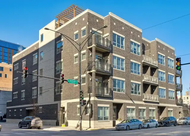 Property at 1002 W Van Buren St, Chicago, IL, 60607, 2 beds, 2 baths, [object Object]