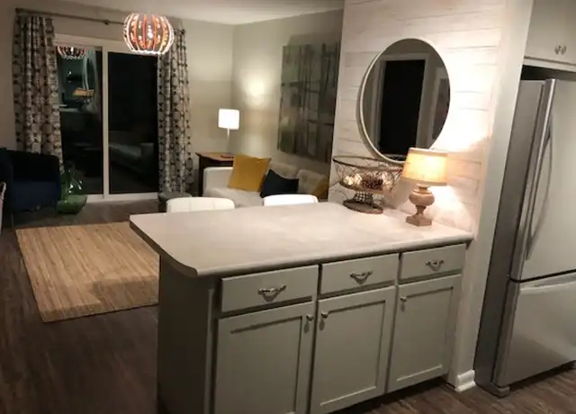 Property at Baytree Ridge - 1726 Poplar St, Valdosta, GA, 31601, 2 beds, 2 baths, [object Object]