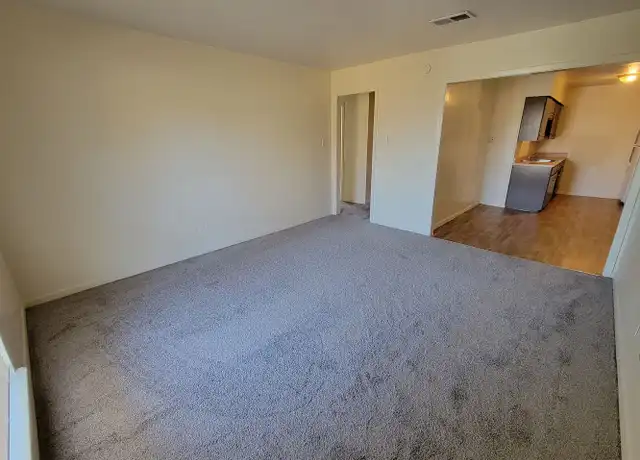 Property at 1814 Hunt St Unit 1303 3, Commerce, TX, 75428, 2 beds, 1 bath, [object Object]
