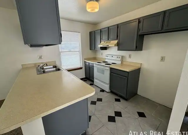 Property at 535 Prestonwood Dr, Colorado Springs, CO, 80907, 2 beds, 2 baths, [object Object]