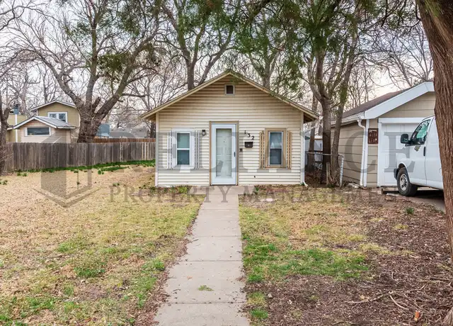 Property at 132 S Saint Clair Ave, Wichita, KS, 67213, 1 bed, 1 bath, [object Object]