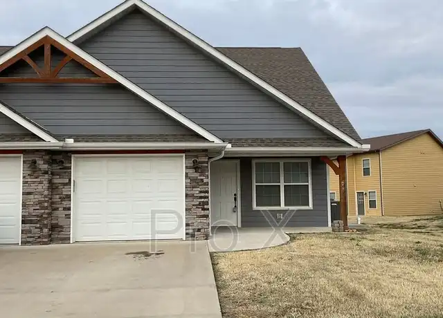 Property at 611 Easton Unit B, Webb City, MO, 64870, 3 beds, 2 baths, [object Object]