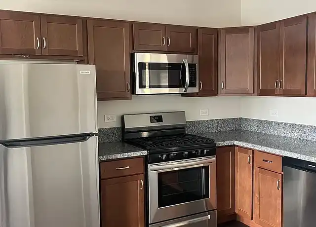 Property at 11 S Chester Ave, Park Ridge, IL, 60068, 2 beds, 1 bath, [object Object]
