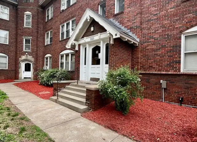 Property at 2221 Jones St Unit 222306, Omaha, NE, 68102, 1 bed, 1 bath, [object Object]