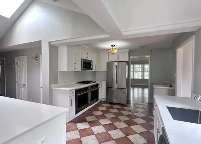 Property at 5901 35th St N, Arlington, VA, 22207, 4 beds, 3.5 baths, [object Object]