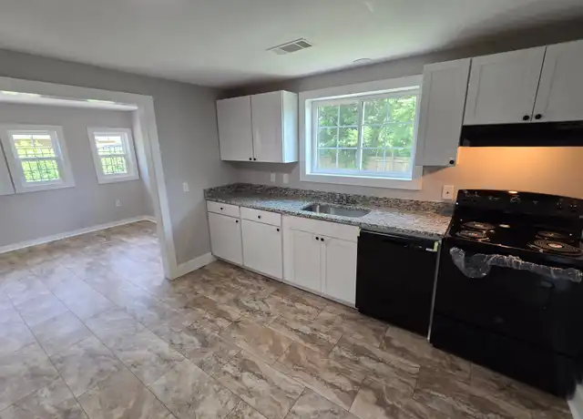 Property at 501 W 24th St, North Little Rock, AR, 72114, 3 beds, 2 baths, [object Object]
