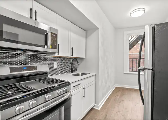 Property at 5554 Avondale Pl Unit 4, Pittsburgh, PA, 15206, 1 bed, 1 bath, [object Object]
