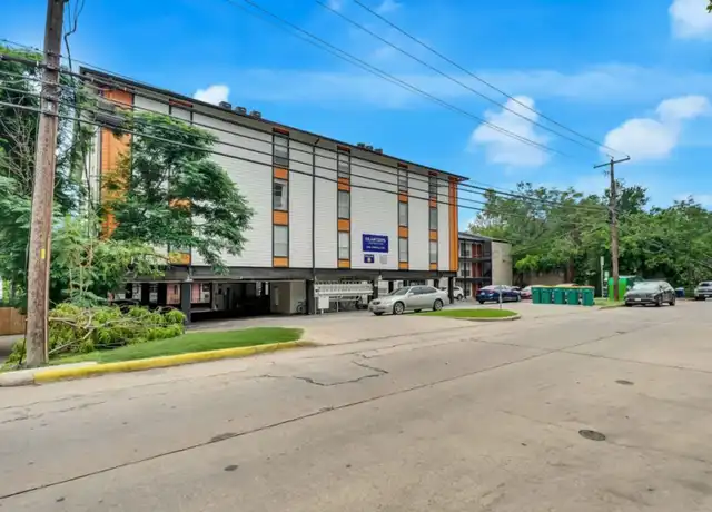 Property at 2803 Hemphill Park Unit B208, Austin, TX, 78705, 1 bed, 1 bath, [object Object]