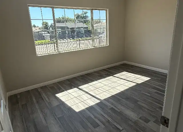 Property at 16332 S Pannes Ave, Compton, CA, 90221, 3 beds, 1 bath, [object Object]