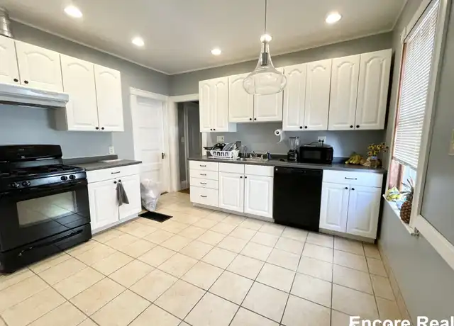 Property at 18 Romsey St Unit 7, Boston, MA, 02125, 4 beds, 2 baths, [object Object]