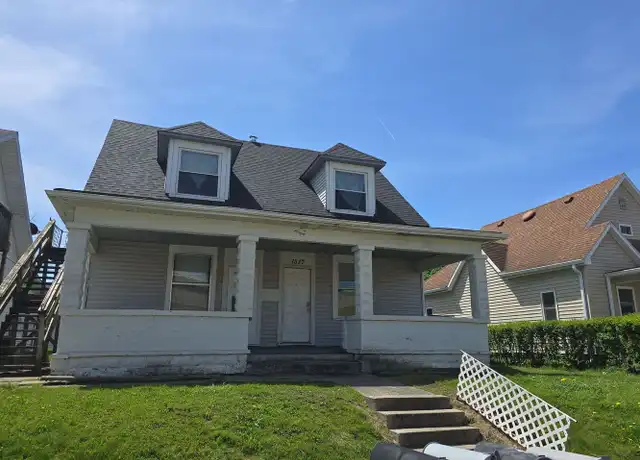 Property at 1517 E Washington St Unit 1517 1/2, Muncie, IN, 47305, 3 beds, 1 bath, [object Object]