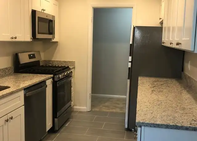 Property at 1931 Wilson Ln Unit T3, Mc Lean, VA, 22102, 1 bed, 1 bath, [object Object]