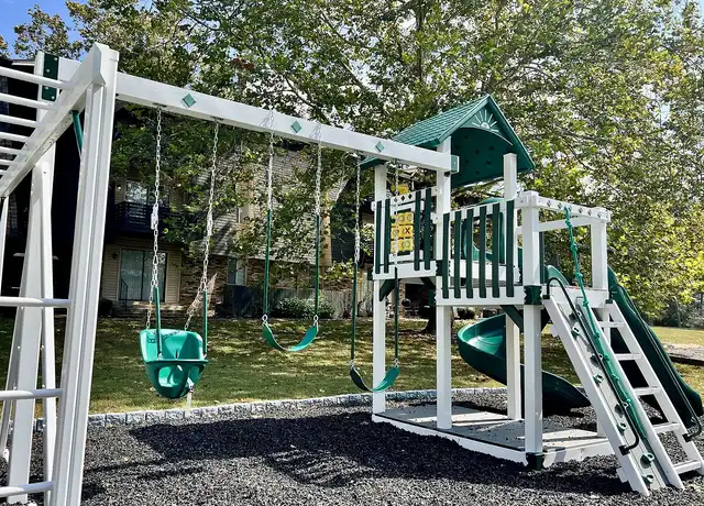 Property at Rothwood Apartments - 600 Rothwood Ave, Madison, TN, 37115, 3 beds, 1.5 baths, [object Object]