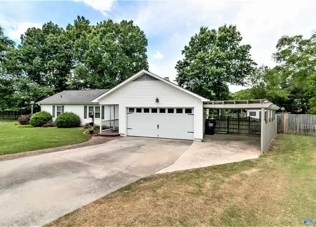 Property at 1201 Aldridge Dr SE, Huntsville, AL, 35803, 4 beds, 2 baths, [object Object]