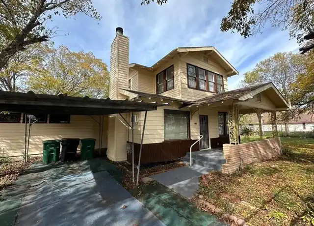 Property at 6818 Stearns St, Houston, TX, 77021, 4 beds, 2 baths, [object Object]