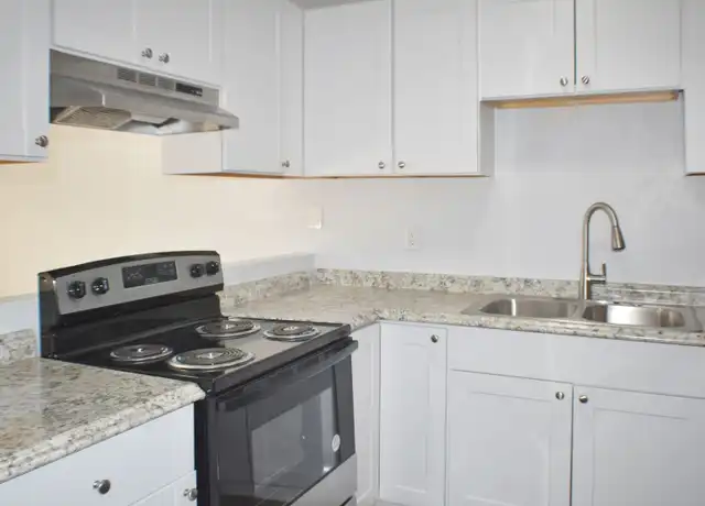 Property at 2896 Pinyon Ave Unit 4, Grand Junction, CO, 81501, 2 beds, 1 bath, [object Object]