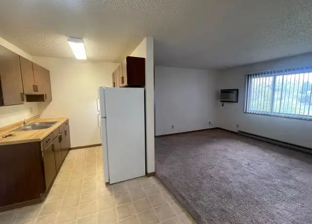 Property at 2641 15th St S Unit 31, Fargo, ND, 58103, 2 beds, 1 bath, [object Object]