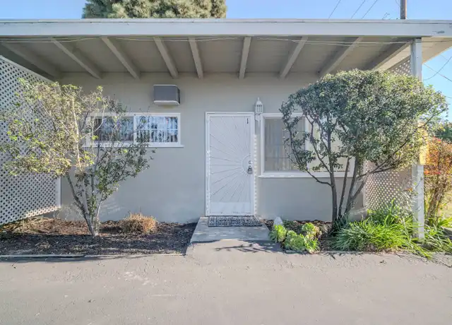 Property at 130 E 20th St Unit 1, Costa Mesa, CA, 92627, 1 bed, 1 bath, [object Object]