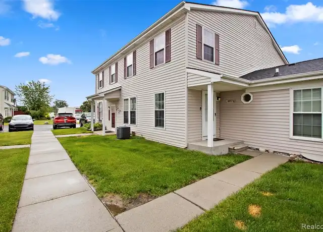 Property at 28376 Raleigh Crescent Dr, New Baltimore, MI, 48051, 2 beds, 1.5 baths, [object Object]