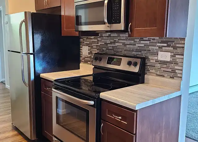 Property at Willowbrook Apartment Homes - 7440 Tennessee Dr, Willowbrook, IL, 60527, 1 bed, 1 bath, [object Object]