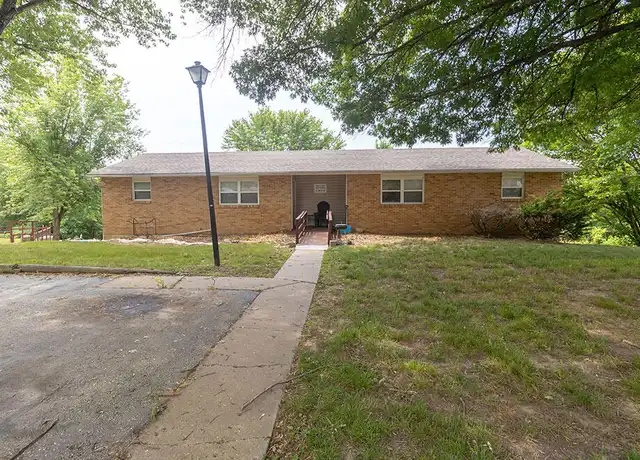 Property at 504 W Michael Ct Unit B, Columbia, MO, 65202, 3 beds, 2 baths, [object Object]