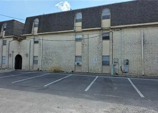 Property at 650 Central Ave Unit 110, Jefferson, LA, 70121, 1 bed, 1 bath, [object Object]