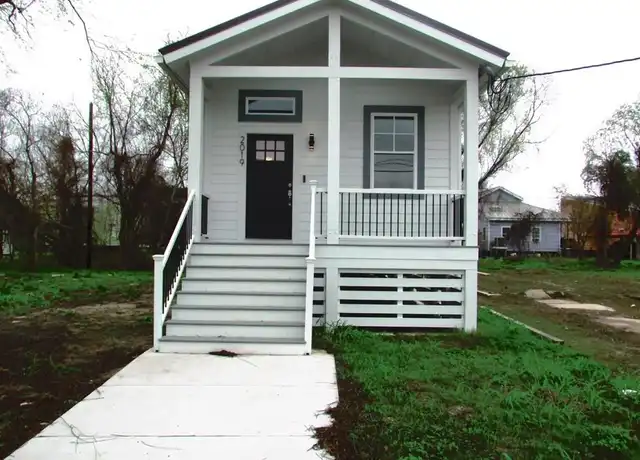 Property at 2019 Deslonde St, New Orleans, LA, 70117, 3 beds, 2 baths, [object Object]