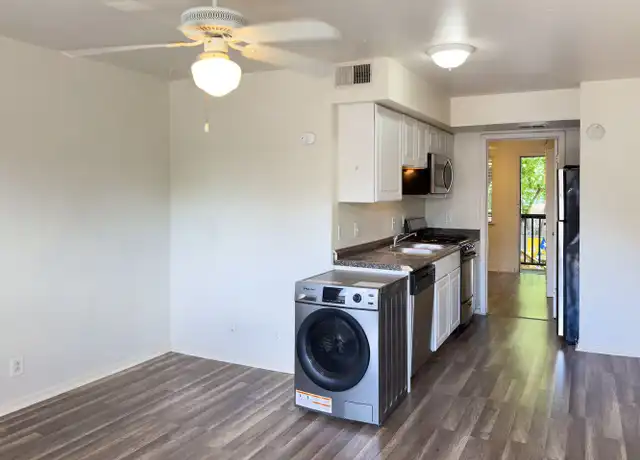 Property at 1010 W 23rd St #10, Austin, TX, 78705, 1 bed, 1 bath, [object Object]