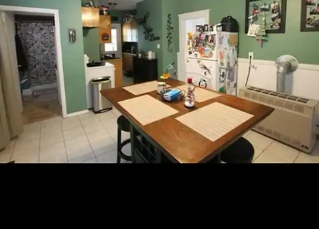 Property at 71 Chilmark St Unit 2, Worcester, MA, 01604, 3 beds, 1 bath, [object Object]