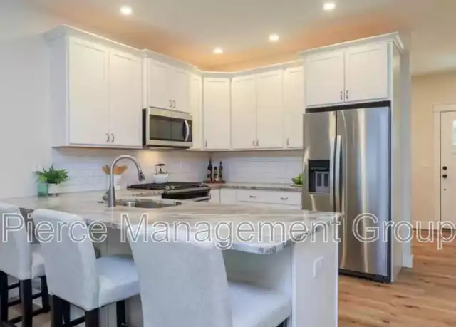 Property at 34 Ponemah Hill Rd #5, Milford, NH, 03055, 2 beds, 1.5 baths, [object Object]