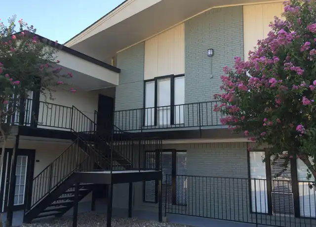 Property at 2820 Reagan St Unit 105, Dallas, TX, 75219, 1 bed, 1 bath, [object Object]