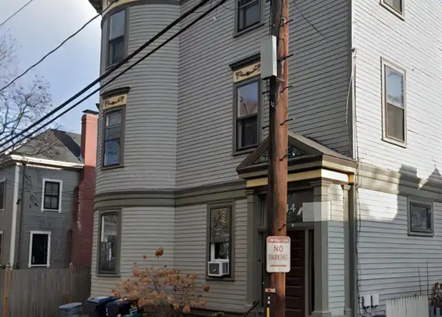 Property at 44 Martin St Unit 2, Cambridge, MA, 02138, 4 beds, 2 baths, [object Object]