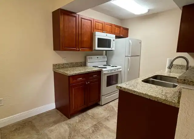 Property at 10441 SW 156th Ct #428, Miami, FL, 33196, 1 bed, 1 bath, [object Object]
