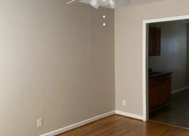 Property at 5200 Clearmont Ave, Charlotte, NC, 28212, 1 bed, 1 bath, [object Object]