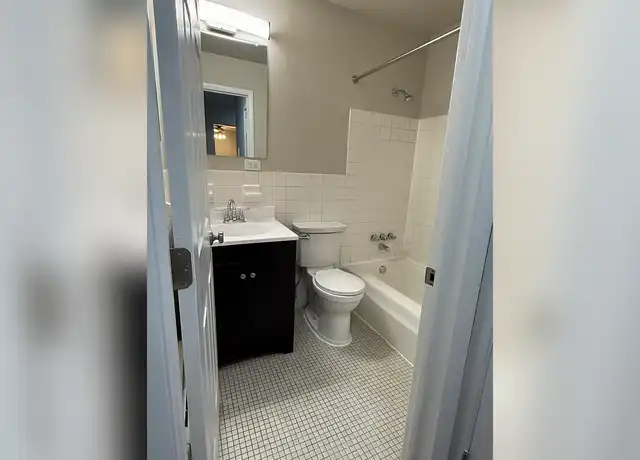 Property at Goldenstar - 321 Larpenteur Ave E, Maplewood, MN, 55117, 2 beds, 1 bath, [object Object]
