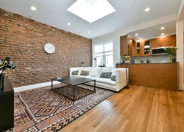 Property at 1038 Beacon St #404, Brookline, MA, 02446, 3 beds, 2 baths, [object Object]
