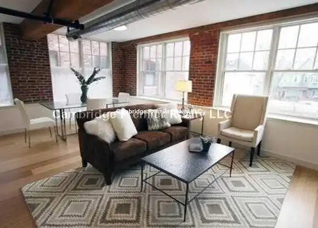 Property at 25 Cottage Park Ave, Cambridge, MA, 02140, 3 beds, 2 baths, [object Object]