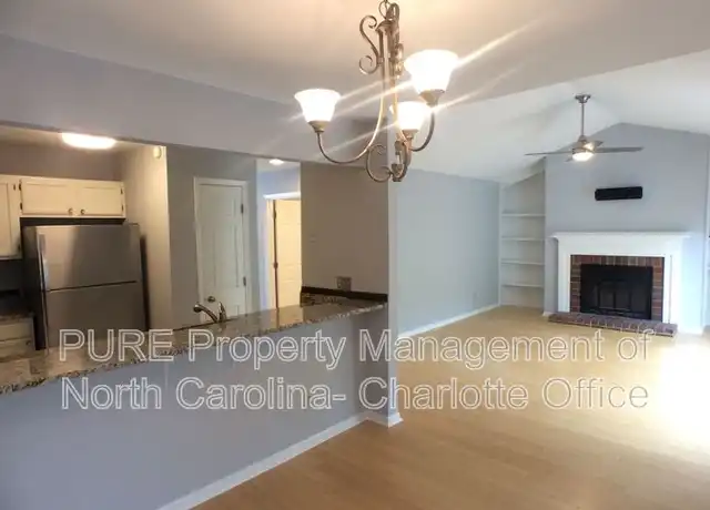 Property at 3302 Selwyn Farms Ln #11, Charlotte, NC, 28209, 1 bed, 1 bath, [object Object]