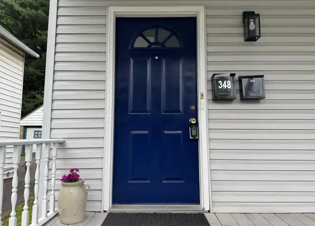Property at 348 Warburton Ave, Hastings-On-Hudson, NY, 10706, 1 bed, 1 bath, [object Object]