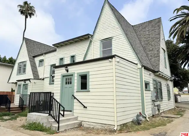 Property at 2739 S Budlong Ave, Los Angeles, CA, 90007, 11 beds, 9 baths, [object Object]