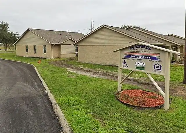 Property at 500 Freeman St, Mathis, TX, 78368, 1 bed, 1 bath, [object Object]