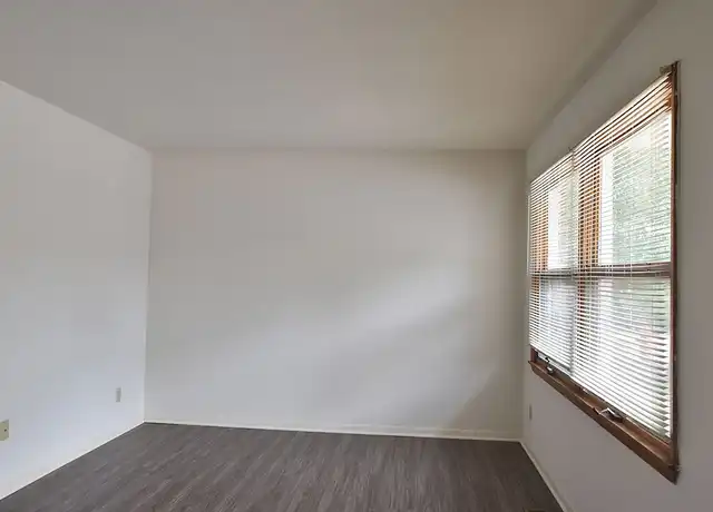 Property at Healey Gardens by Royse + Brinkmeyer - 607 W Healey St, Champaign, IL, 61820, 2 beds, 1 bath, [object Object]