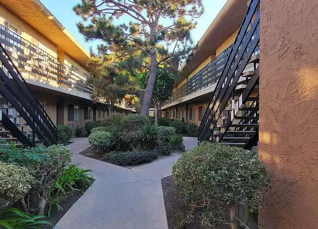 Property at Villa La Paz - 10453 Artesia Blvd, Bellflower, CA, 90706, 1 bed, 1 bath, [object Object]