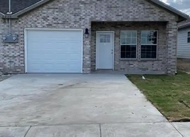 Property at 3215 Polk St Unit A, Greenville, TX, 75401, 3 beds, 2 baths, [object Object]