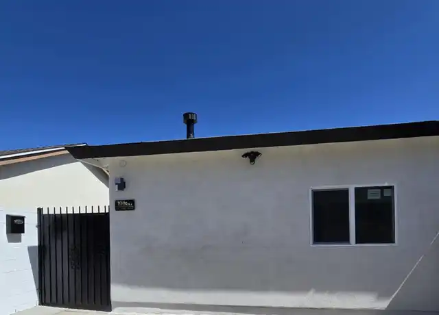Property at 19050 Victory Blvd, Reseda, CA, 91335, 1 bed, 1 bath, [object Object]