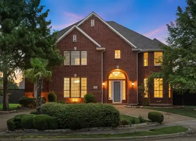 Property at 1404 Parkwood Dr, Carrollton, TX, 75007, 5 beds, 4.5 baths, [object Object]