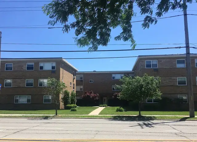 Photo of 4909 Church St, Skokie, IL 60077