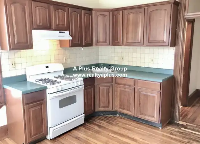 Property at 336 Centre St Unit 2, Boston, MA, 02130, 4 beds, 1 bath, [object Object]