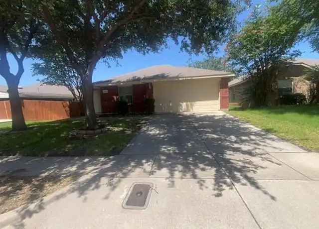 Property at 8509 Hawks Nest Dr, Fort Worth, TX, 76131, 4 beds, 2 baths, [object Object]