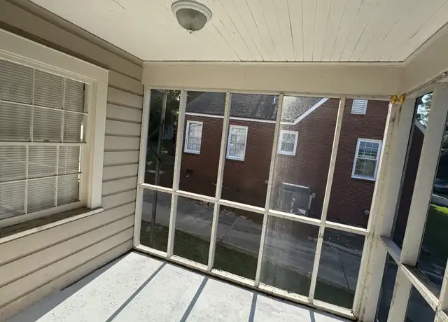 Property at 1313 Virginia St, Columbus, GA, 31901, 3 beds, 1 bath, [object Object]